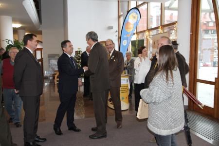 2024-12-06 10-45-59 - 0122